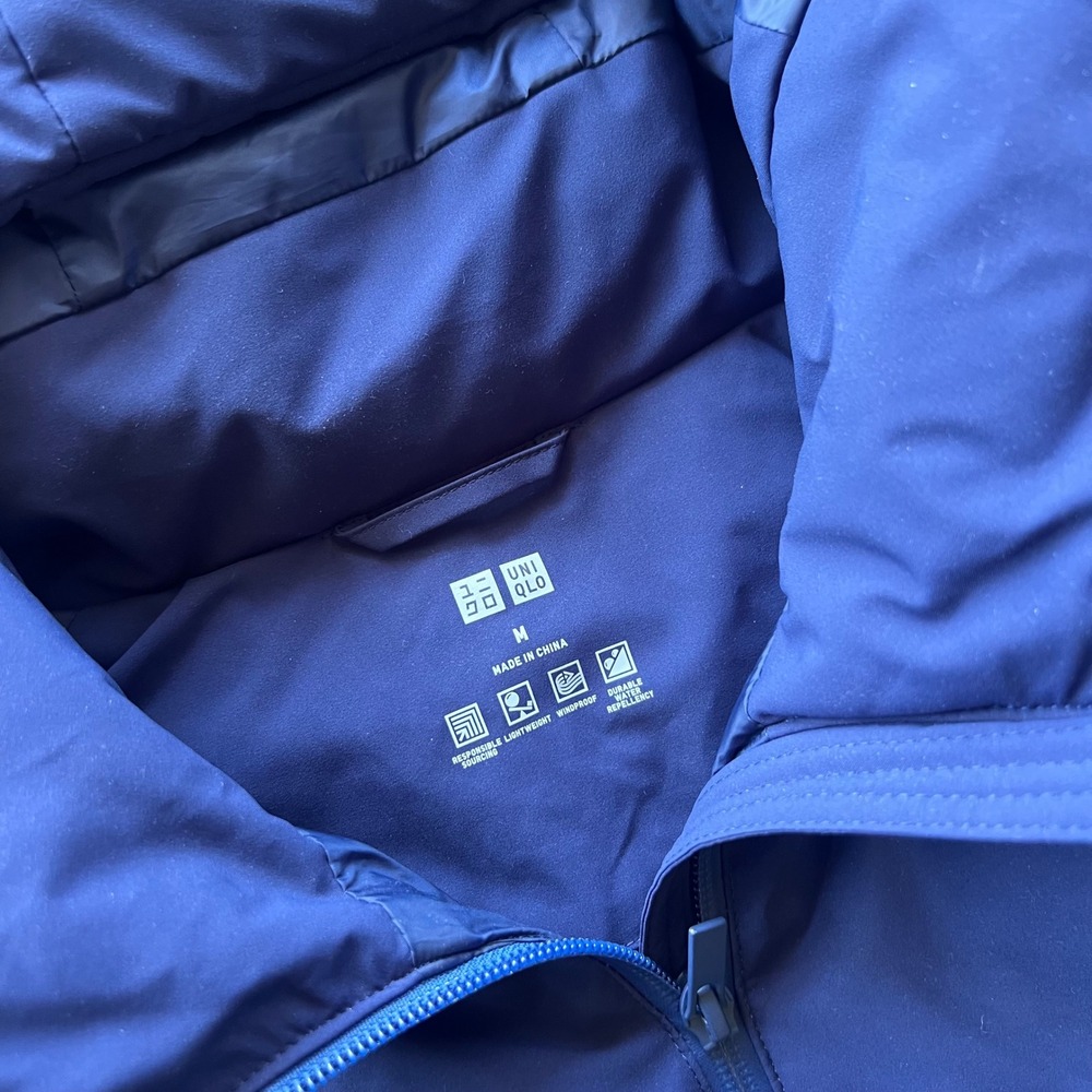 Uniqlo‎ Jacket Womens Medium Navy Blue Hooded Puffer Seamless Down Parka - Picture 3 of 6